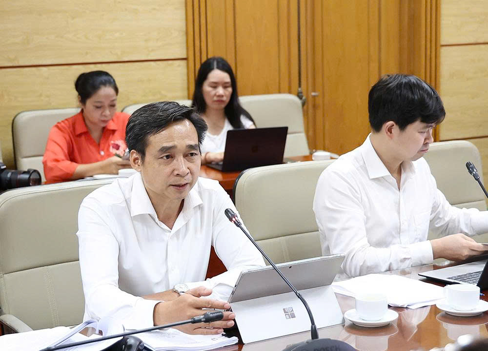 Hiện đại hóa hệ thống phân phối dược, bảo đảm người dân tiếp cận thuốc kịp thời- Ảnh 7.