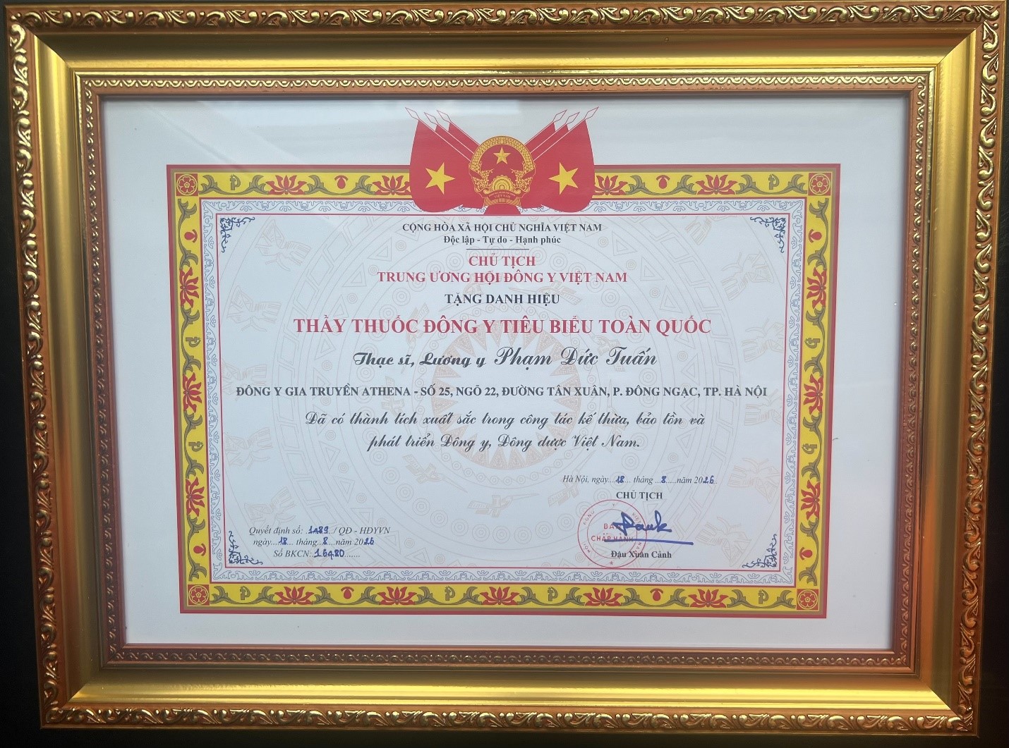 Lương y Phạm Đức Tuấn trong hành trình phát triển thương hiệu Đông y.