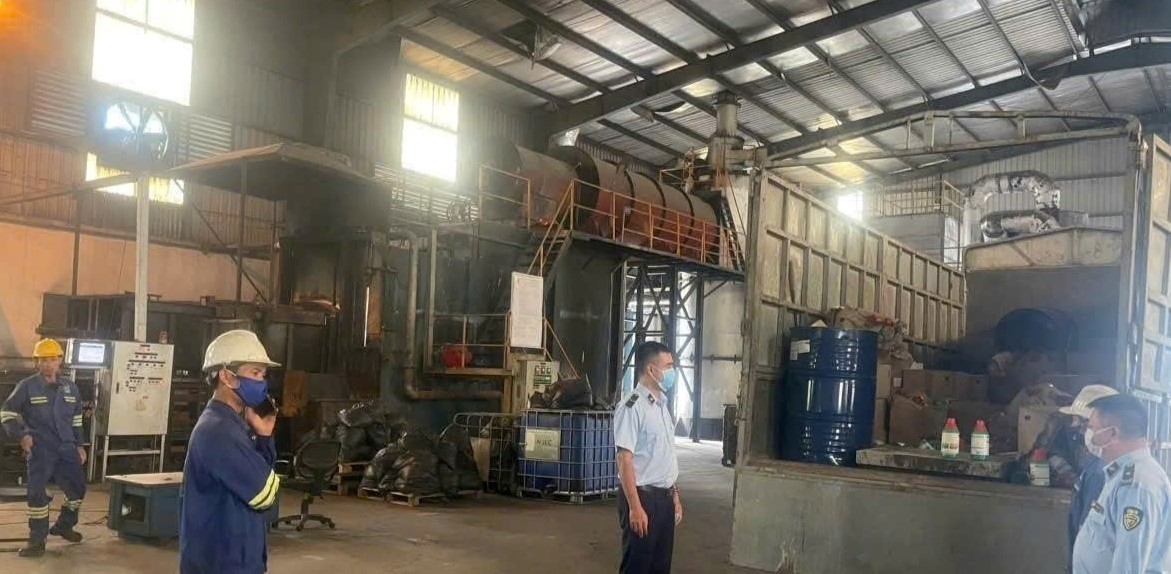 Hủy Hơn 1,3 Tấn Thuốc Trừ Cỏ Niprolysate 480SL tại Thanh Hóa: Quy Trình và Ý Nghĩa