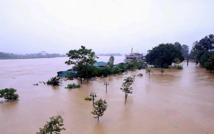 Miền Bắc tiếp tục mưa dông trong nhiều ngày tới - Ảnh 2.