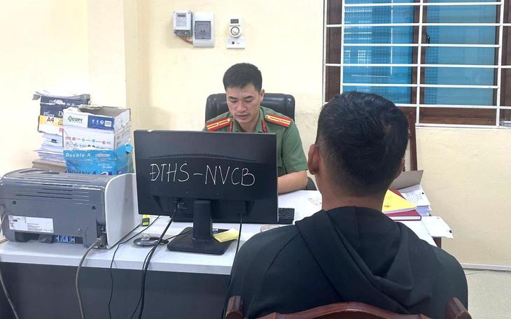 Chiêu Trò Mua Bán Bằng Lái Xe Giả- Ảnh 2.