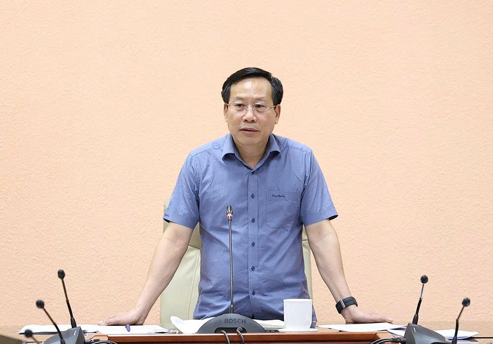 anh-luan-19-1787197794126429455324 Bệnh viện Việt Đức cơ sở Ninh Bình khám 10.800 lượt người bệnh - Ảnh 1.