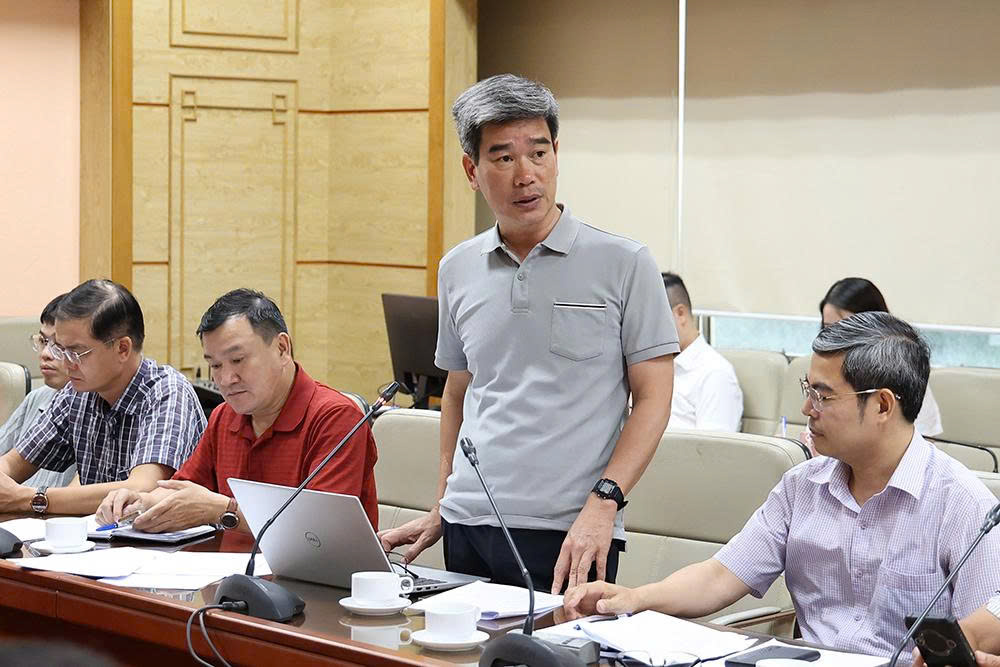 ban-quan-ly-17871977941011378406238 Bệnh viện Việt Đức cơ sở Ninh Bình khám 10.800 lượt người bệnh - Ảnh 4.