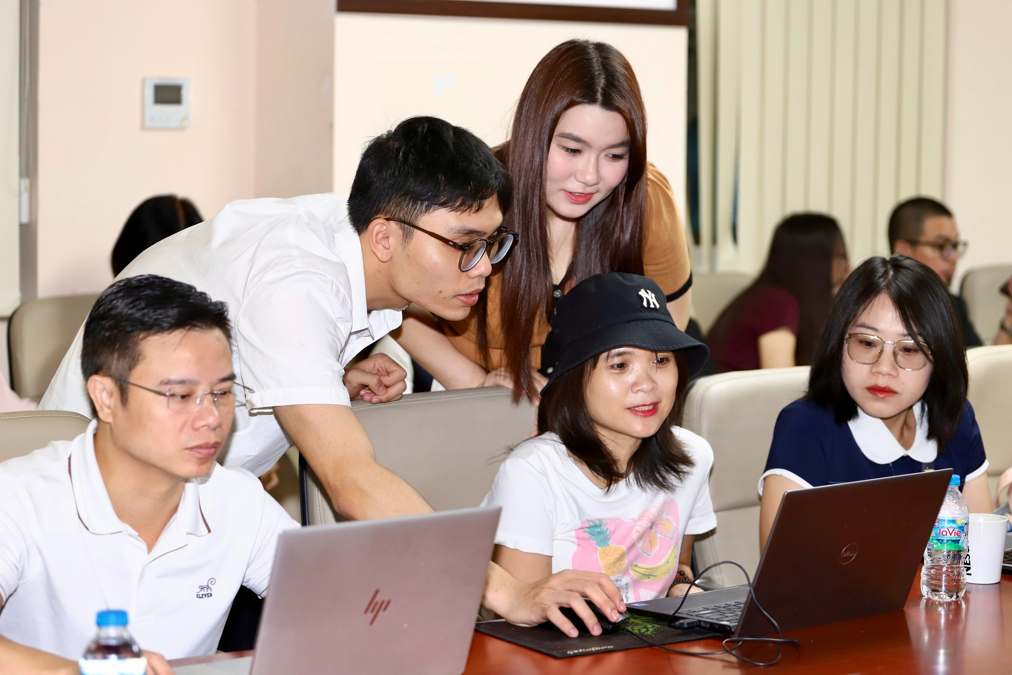 Nâng Cao Kỹ Năng AI Trong Ngành Báo Chí: Khóa Huấn Luyện Đặc Biệt Tại Báo Sức Khỏe và Đời Sống
