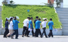 Cuộc Chiến Giành Sự Sống: Câu Chuyện Của Bé Sơ Sinh Mắc Chứng Ruột Lộ Ngoài