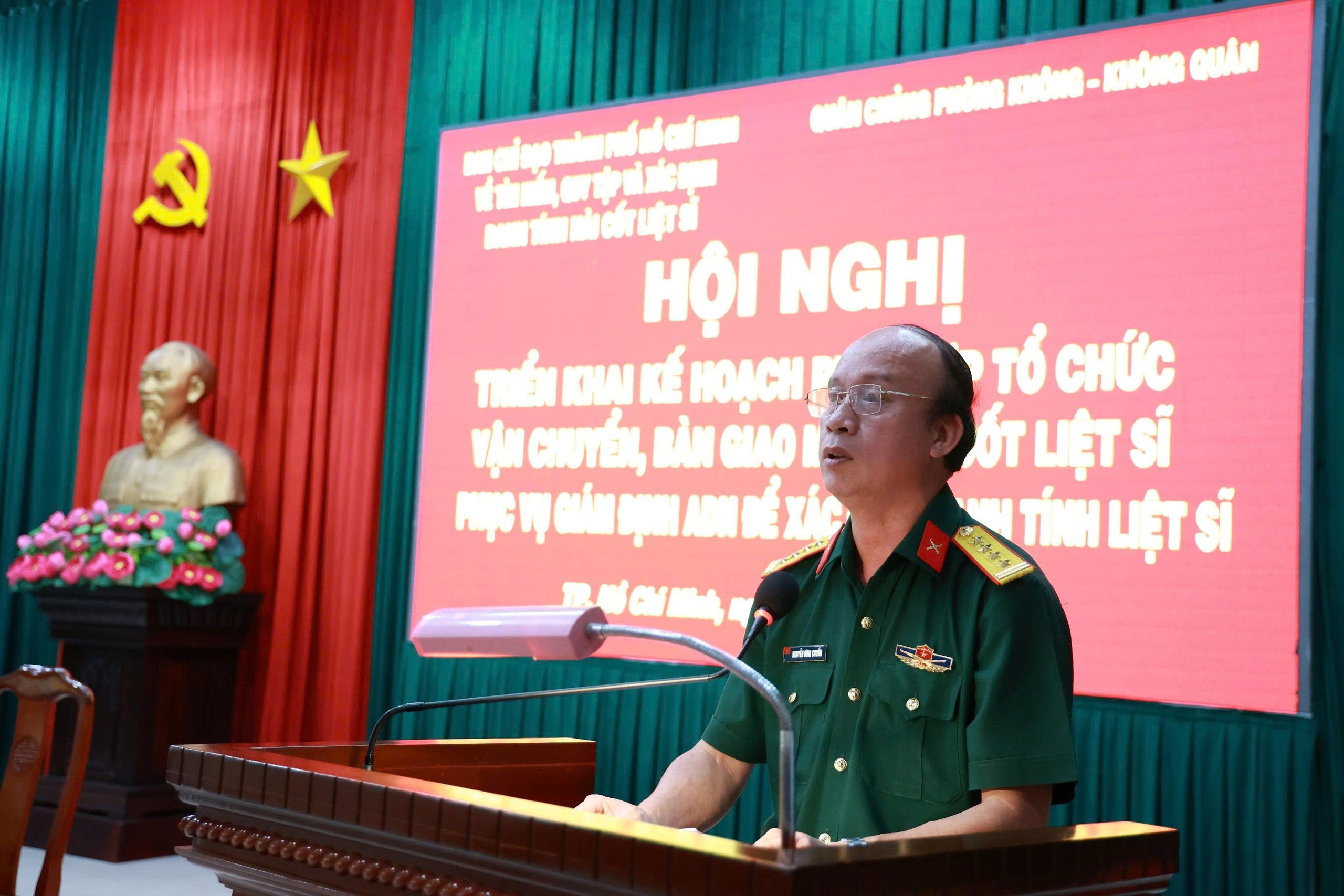 chuan-1787223012239893900632 Hà Nội Nhận Hơn 7.000 Mẫu Hài Cốt Liệt Sĩ