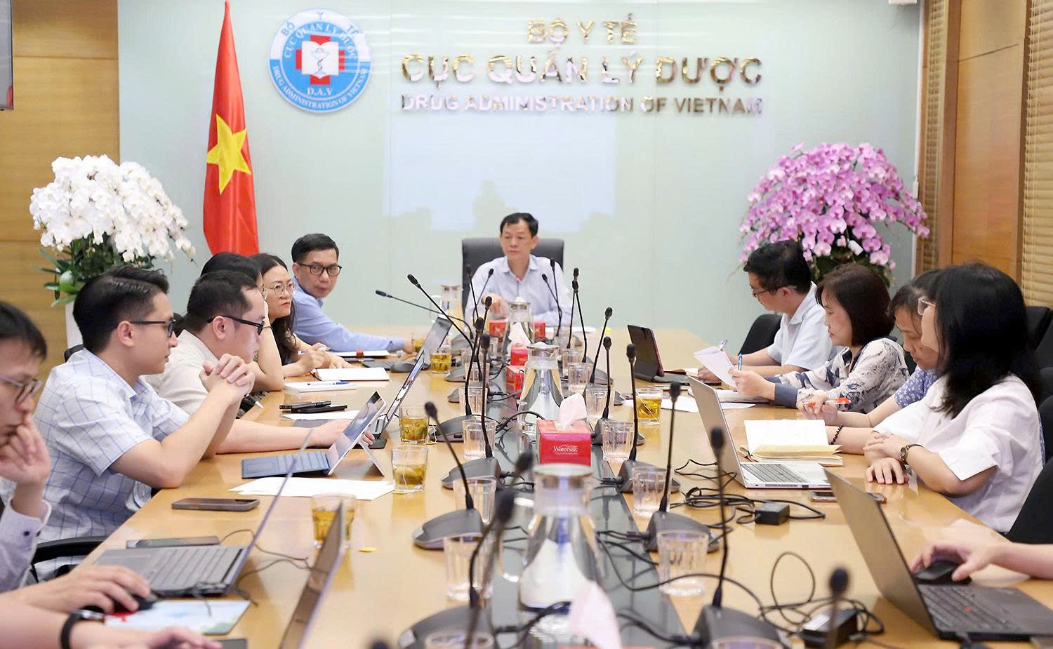 duoc-18-17870455682351180722142 Bộ Y tế thúc đẩy hoàn thiện quản lý thuốc, vắc xin sau đánh giá của WHO- Ảnh 2.