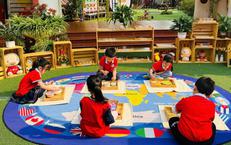 Sự Thật Đằng Sau Cuộc Di Cư Lớn Đến Tây Ban Nha: Những Nguyên Nhân Chính