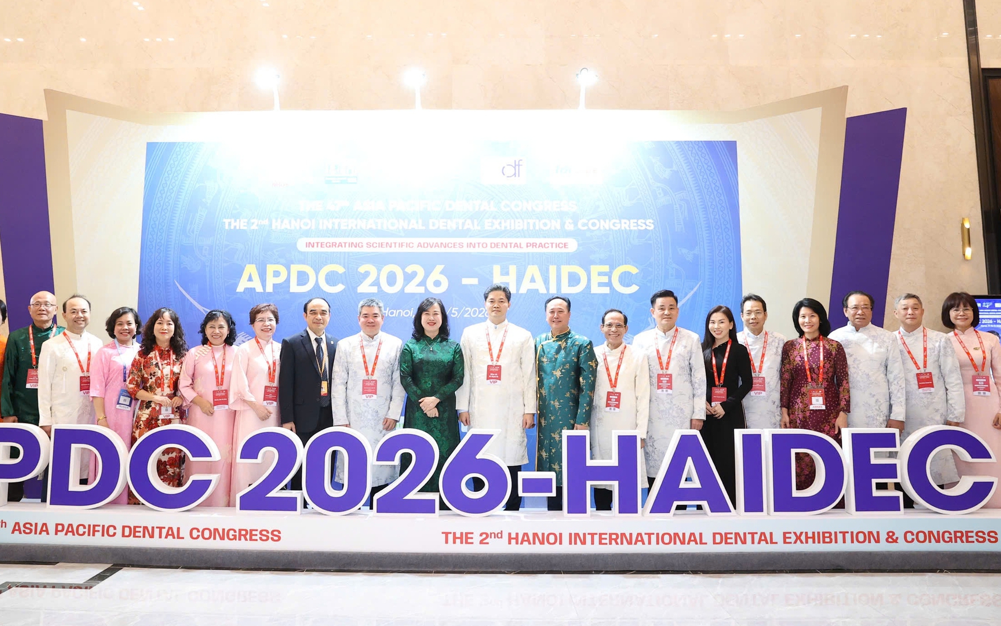 Đảm Bảo Chất Lượng Ngành Răng Hàm Mặt Việt Nam: Thách Thức và Giải Pháp