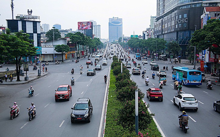 Ngày đầu nghỉ lễ Quốc khánh 2/9, tình hình giao thông tại Hà Nội thế nào?