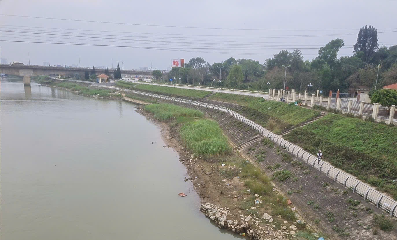 Thanh Hóa kích hoạt phương án bảo vệ 47 vị trí trọng yếu đê điều- Ảnh 2.