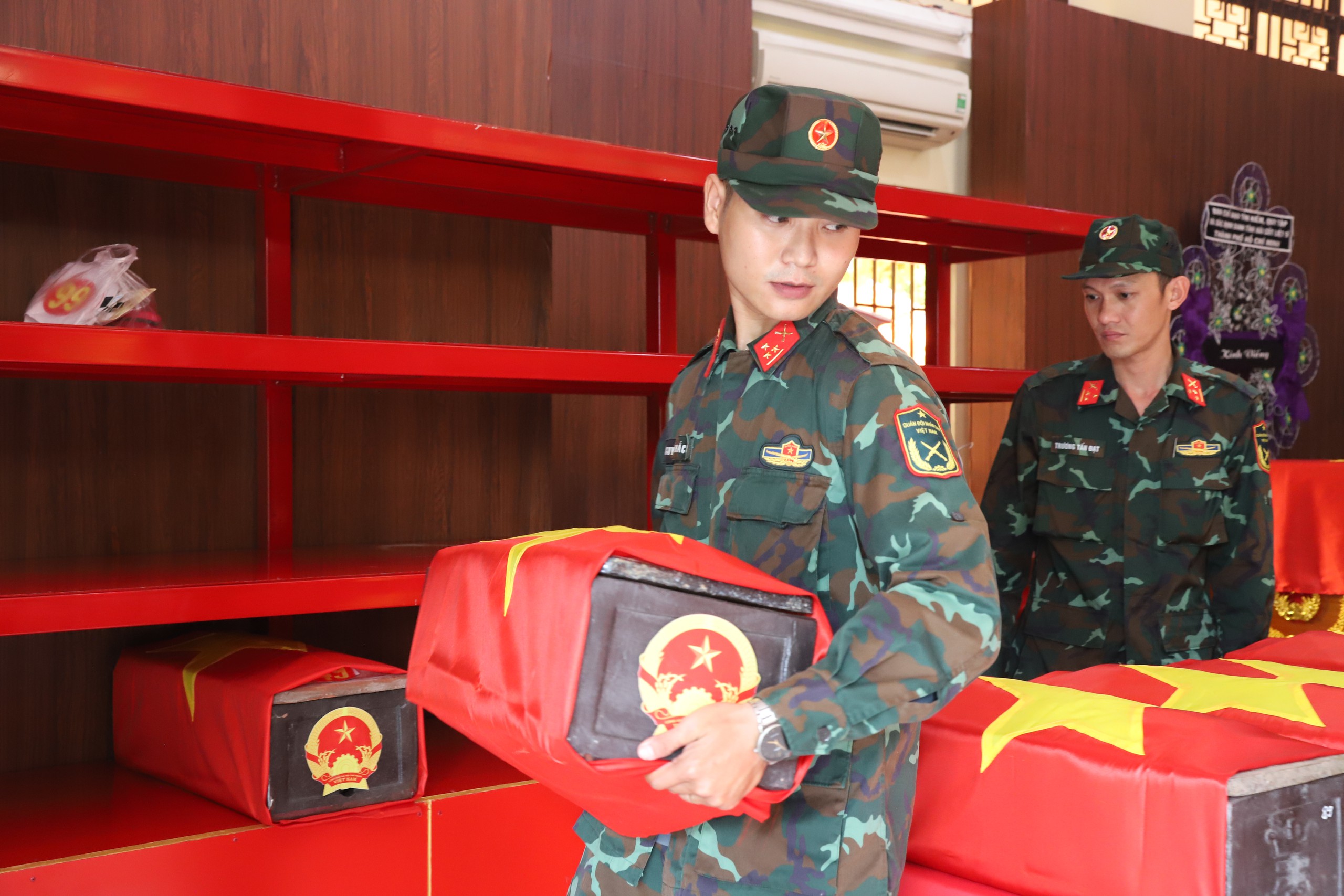 img6950-17872232522761307812979 Hà Nội Nhận Hơn 7.000 Mẫu Hài Cốt Liệt Sĩ