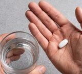 Thủ dâm ở tuổi già: lợi ích cho sức khỏe và hướng dẫn thực hiện an toàn