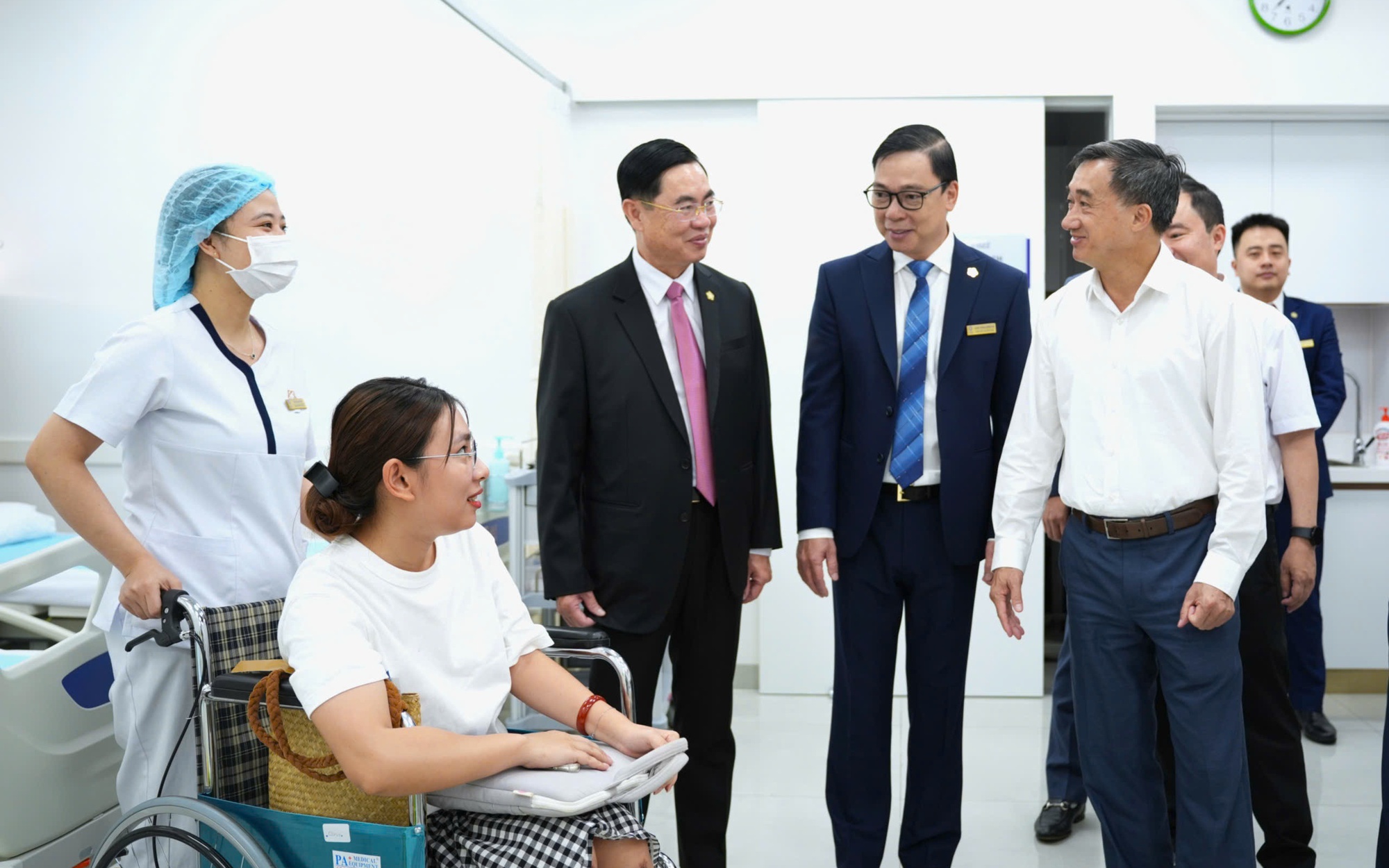 Cải Tiến Chất Lượng Khám Chữa Bệnh: Chương Trình Quốc Gia Chú Trọng Người Bệnh