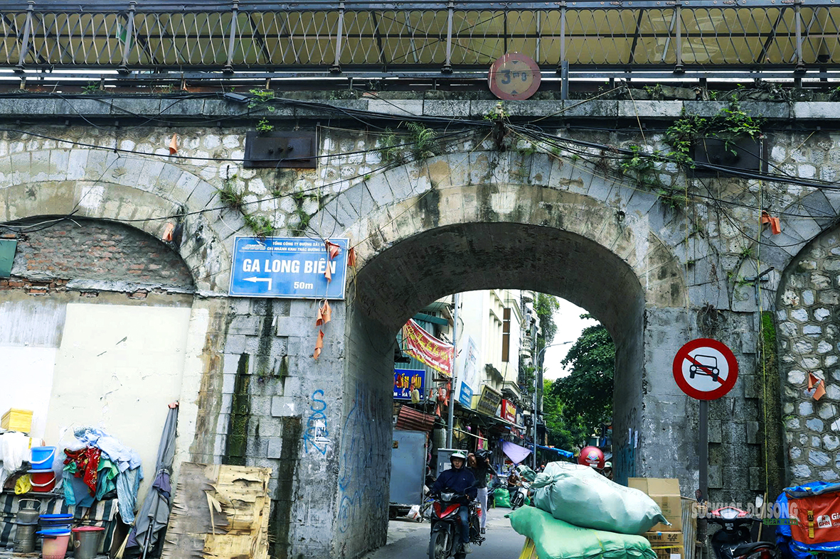 kham-pha-dai-vom-cau-da-tram-tuoi-sap-duoc-hoi-sinh-1-1785631062045742364977 Khôi phục vòm cầu đá hơn một thế kỷ- Ảnh 3.