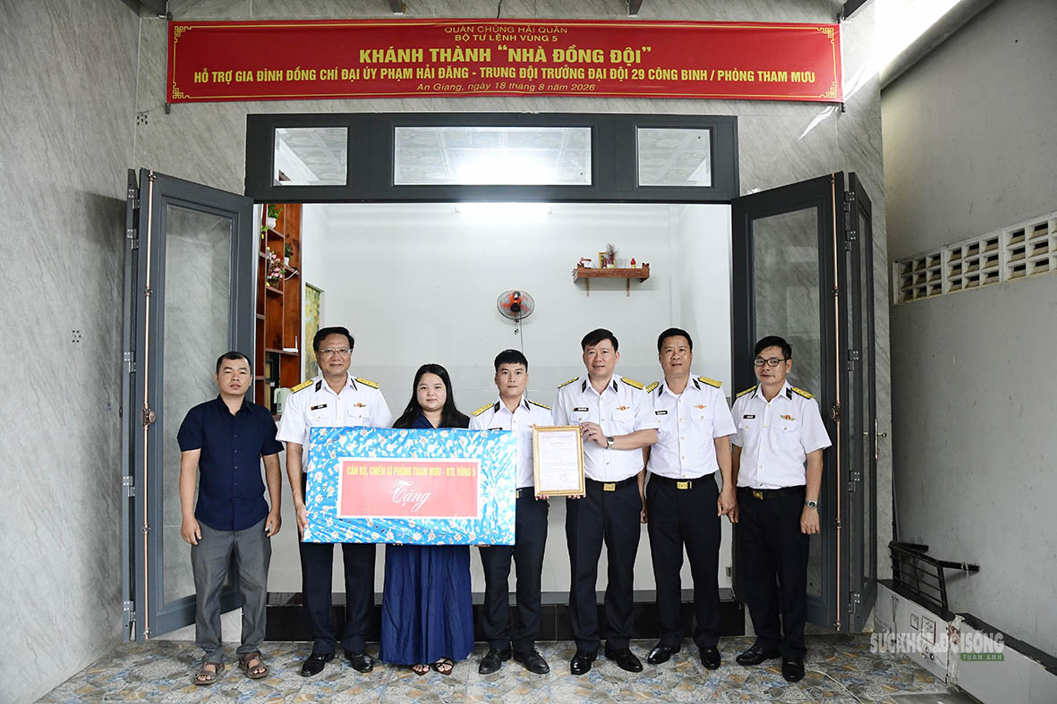 Hải Quân Vùng 5 Hỗ Trợ Nhà Ở Cho Quân Nhân Gặp Khó Khăn
