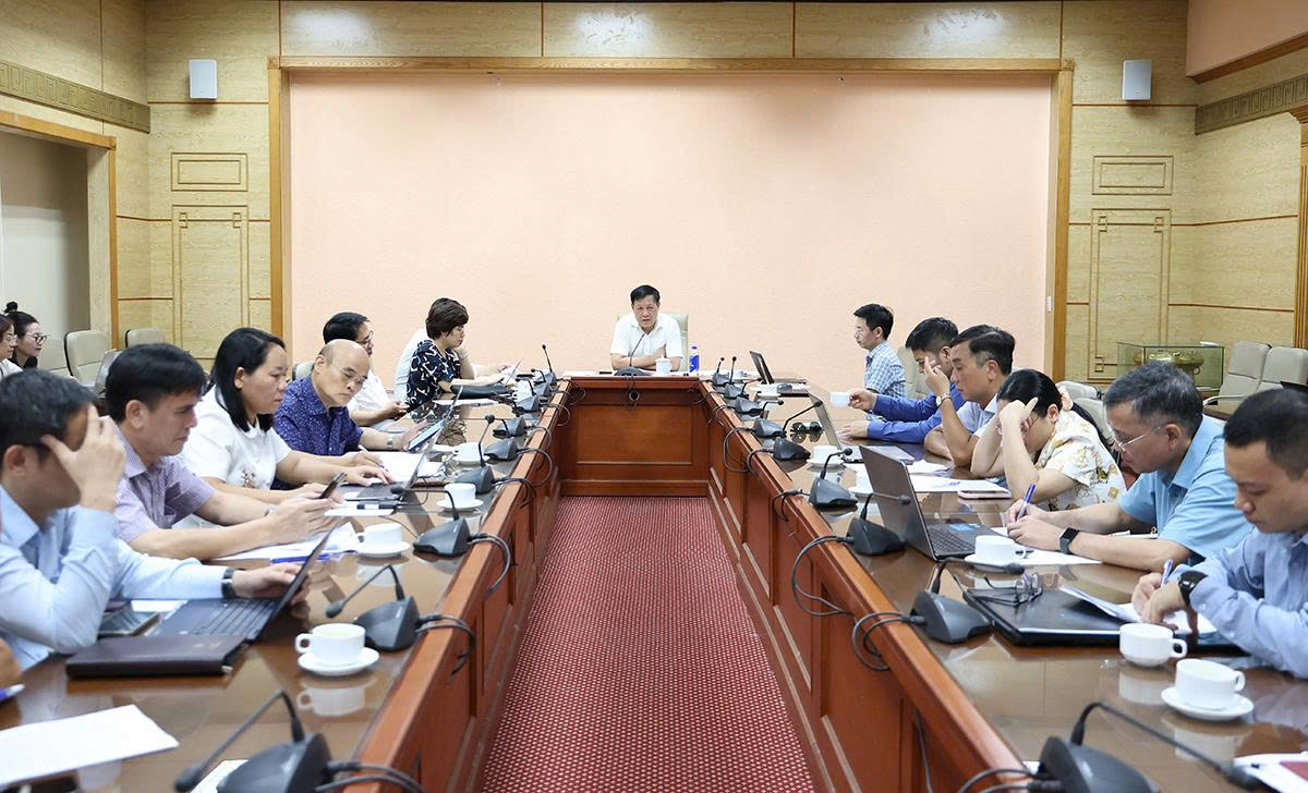 Đẩy nhanh hoàn thiện Luật An toàn thực phẩm (sửa đổi), tăng hậu kiểm và chuyển đổi số- Ảnh 6.