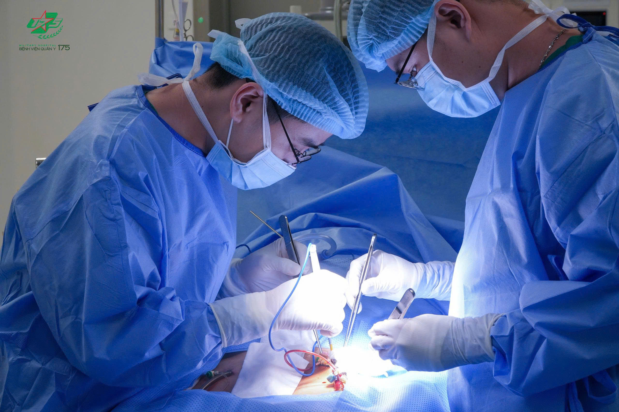 Kỹ Thuật Tái Tạo Lưỡi Bằng Vạt Da Cơ Dưới Móng: Một Giải Pháp Hiện Đại Cho Bệnh Nhân Ung Thư
