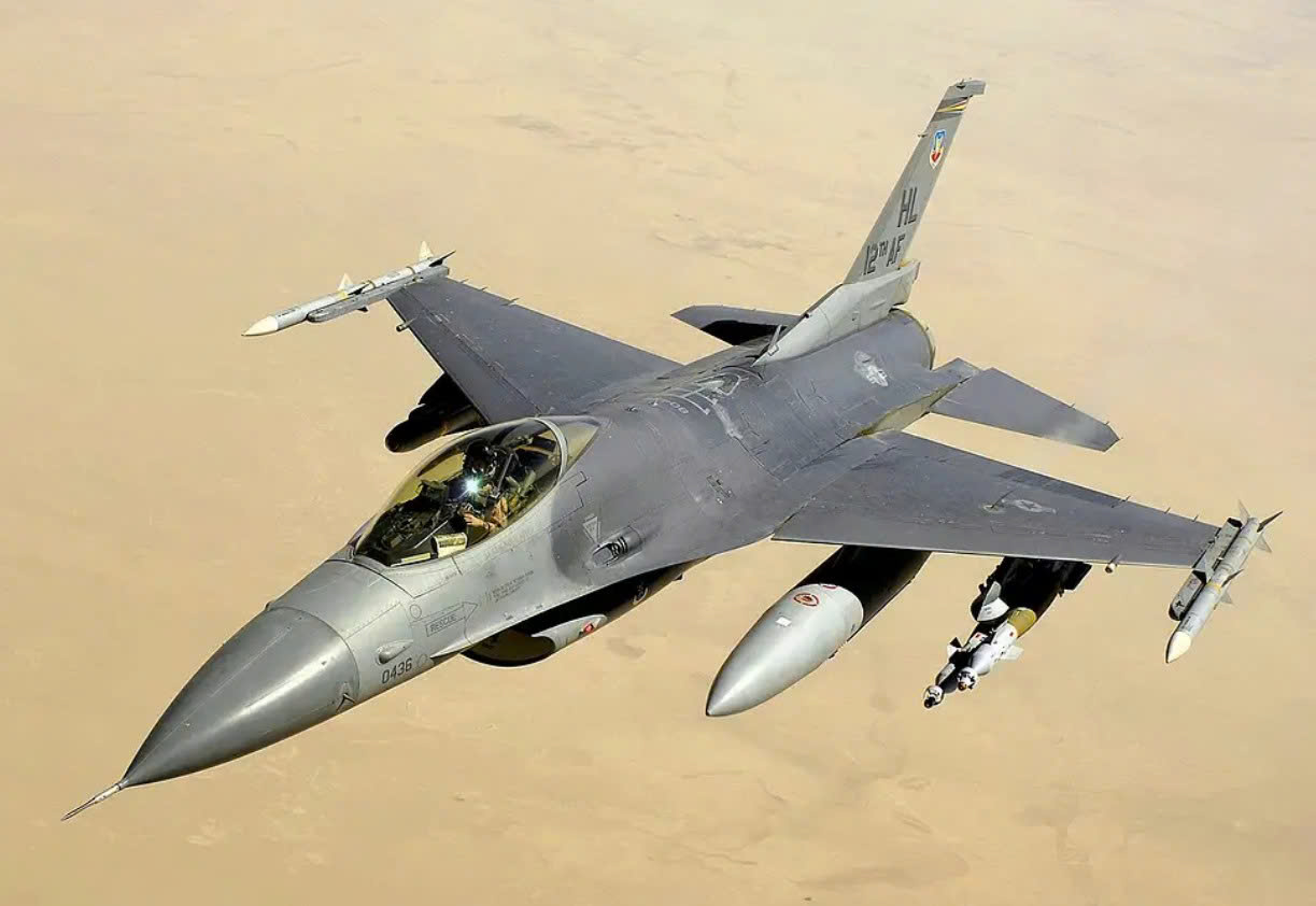 Ukraine Phát Hiện Kế Hoạch Gián Điệp Của Nga Liên Quan Đến F-16 và Mirage 2000- Ảnh 1.