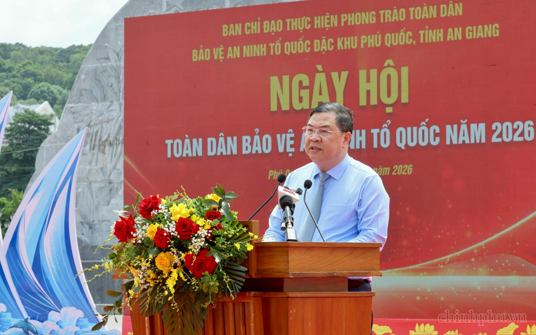 phat-bieu-17856591368441150630952 Phó Thủ tướng: Xây dựng Phú Quốc trở thành đơn vị kiểu mẫu về an ninh, trật tự- Ảnh 2.