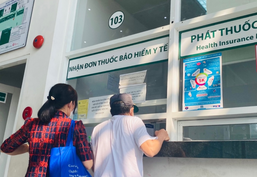 Tăng Cường Kiểm Soát Giá Dịch Vụ Y Tế Để Bảo Vệ Quyền Lợi Người Bệnh