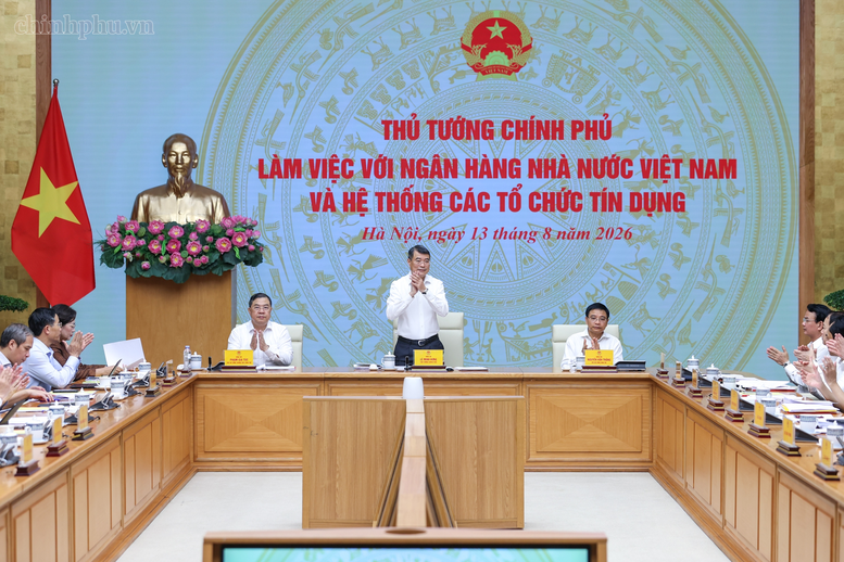 Thủ tướng Lê Minh Hưng tại cuộc họp