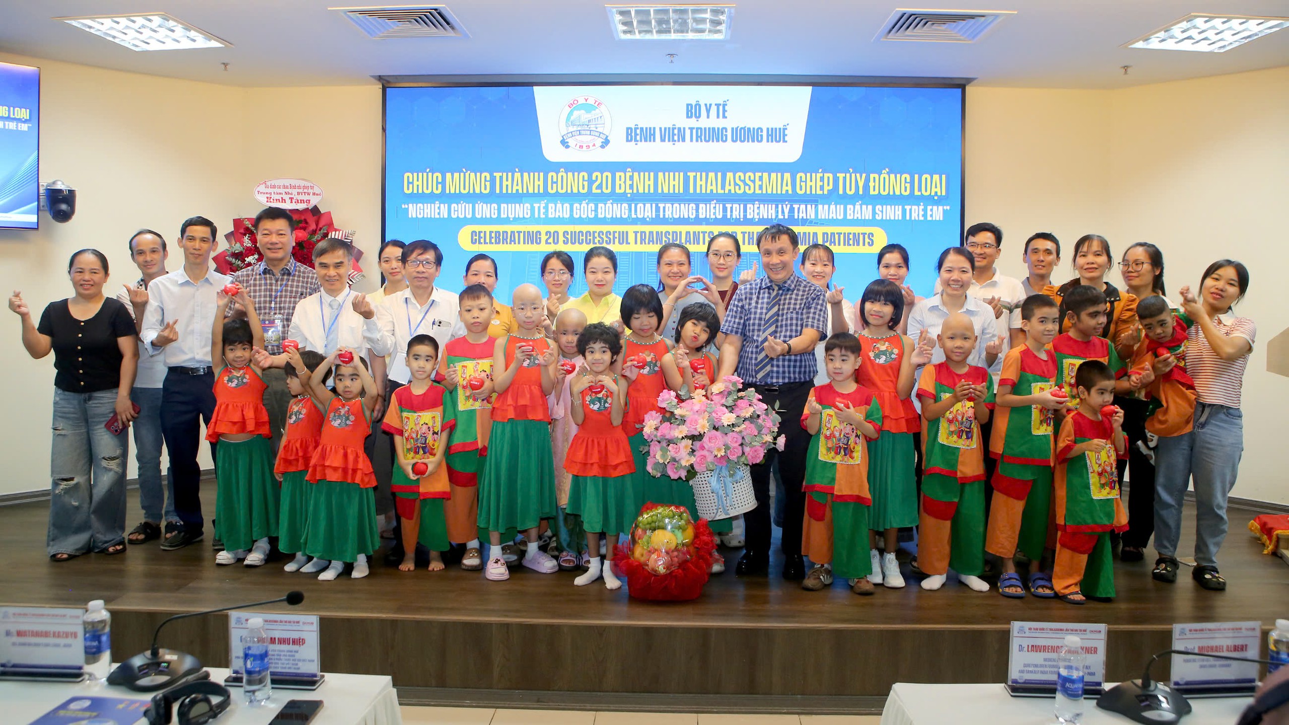 Gánh Nặng Ung Thư: Tăng Cường Sàng Lọc và Phòng Ngừa Để Bảo Vệ Sức Khỏe