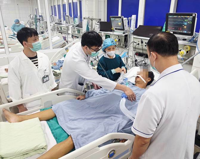 Viêm gan B: Hệ lụy từ sự chủ quan trong điều trị- Ảnh 2.