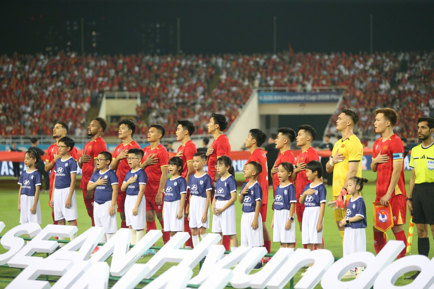 Việt Nam bảo vệ ngai vàng ASEAN Cup 2026 sau lượt về kịch tính