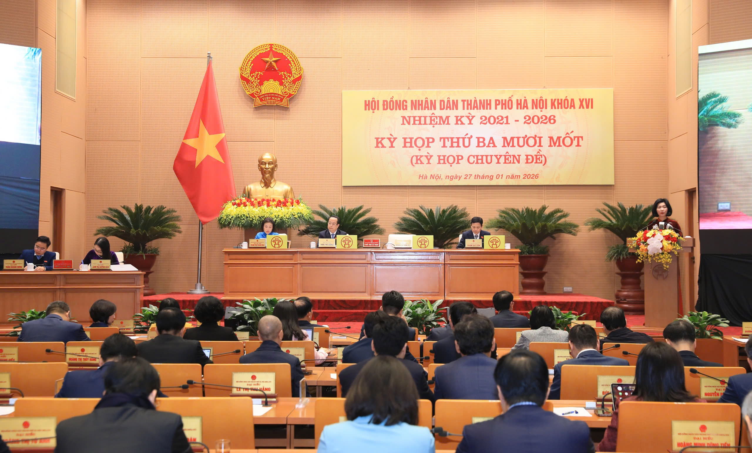 Phiên Họp Đặc Biệt Của HĐND TP Hà Nội: Những Quyết Định Quan Trọng