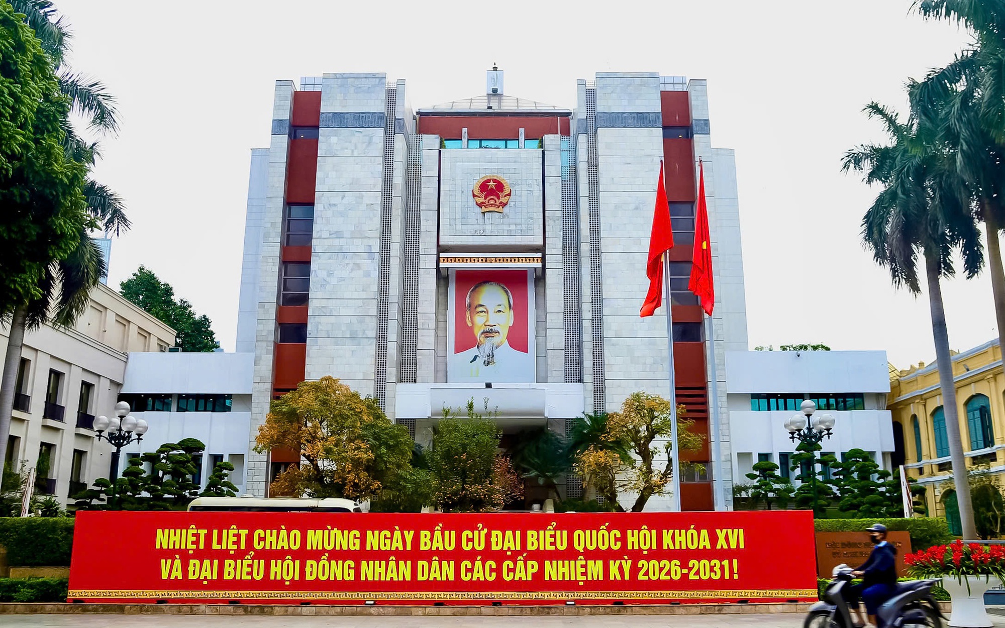 Hà Nội Đề Xuất Miễn Nhiệm 11 Lãnh Đạo Sở Vừa Được Bầu